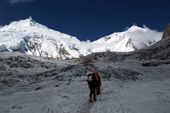 manaslu-peak