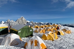 manaslu-peak