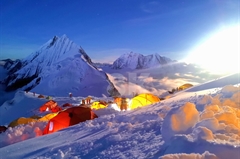 manaslu-peak